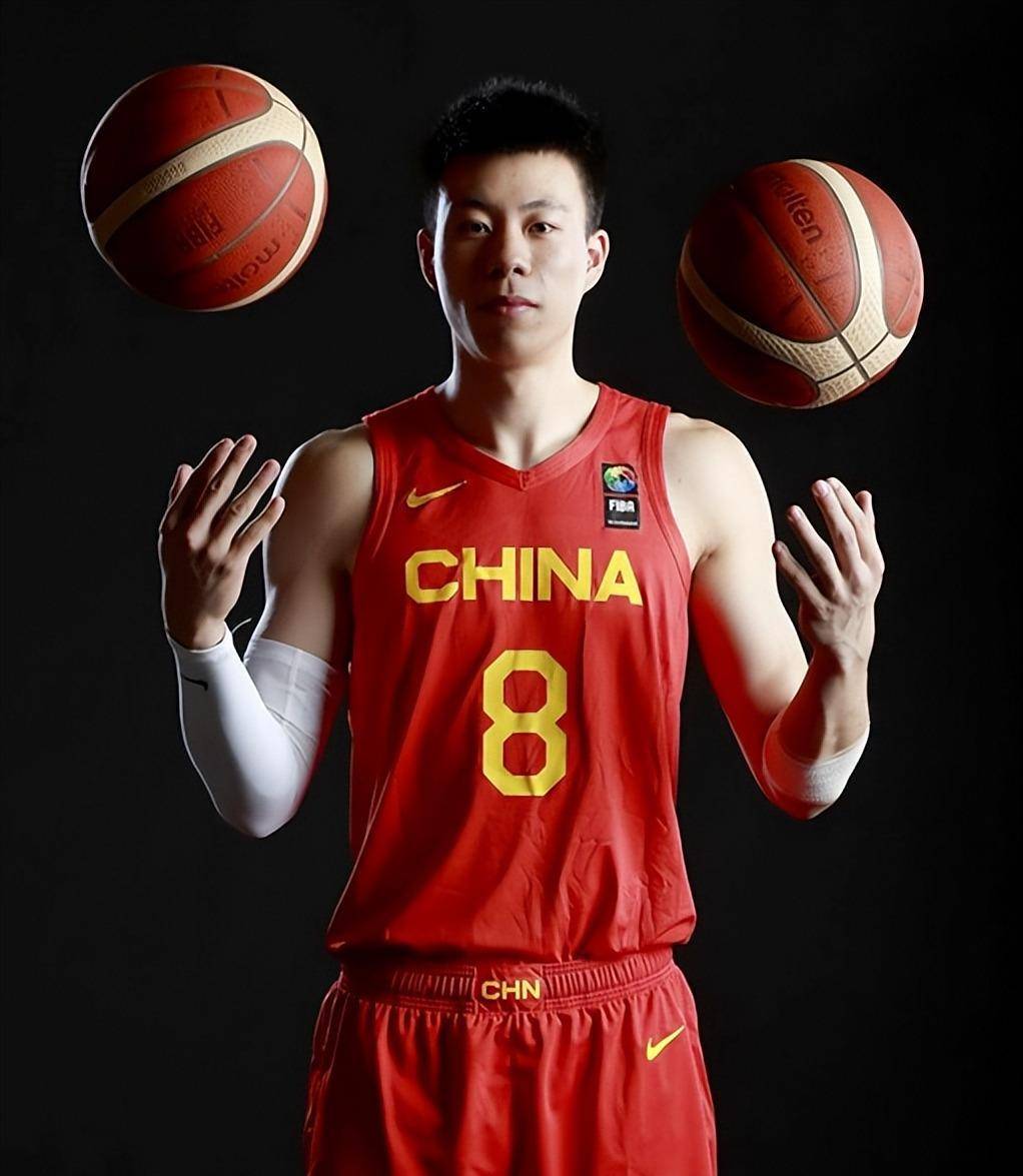 辽宁男篮夺冠在望，排名榜首