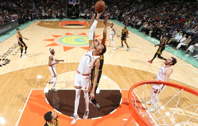 独行侠惜败篮网，止步连胜